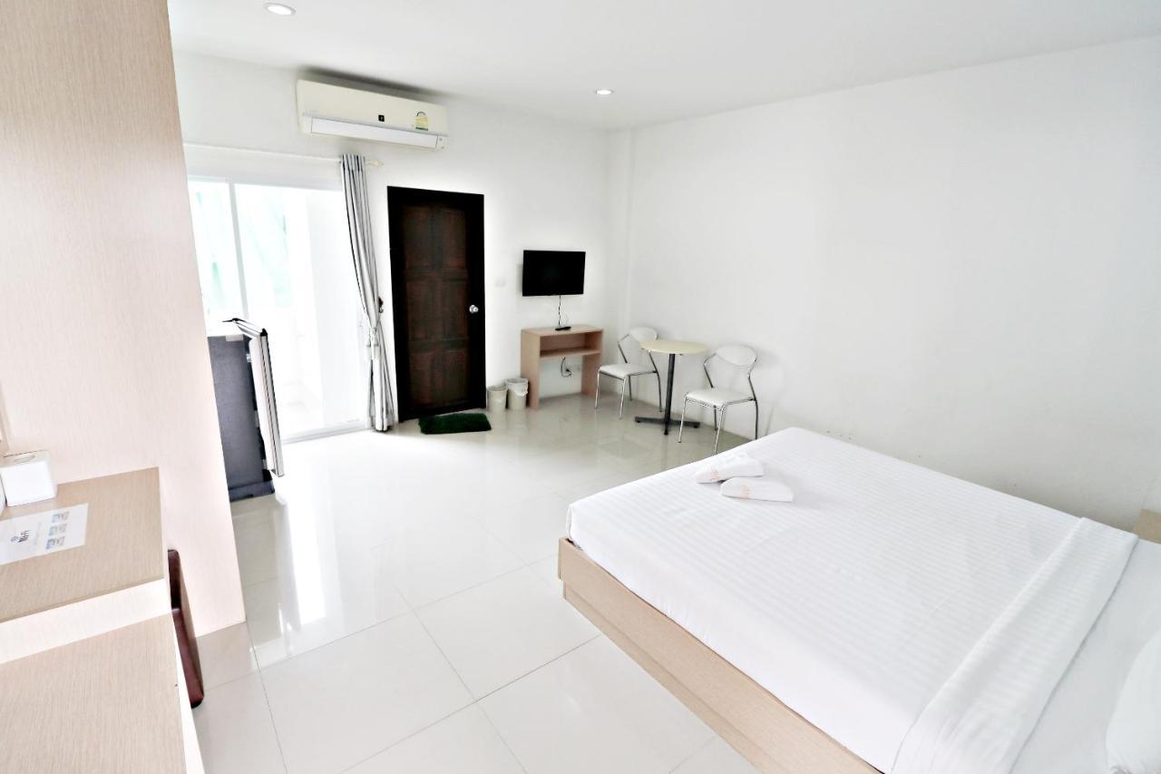 Hua Hin Irooms Exterior photo