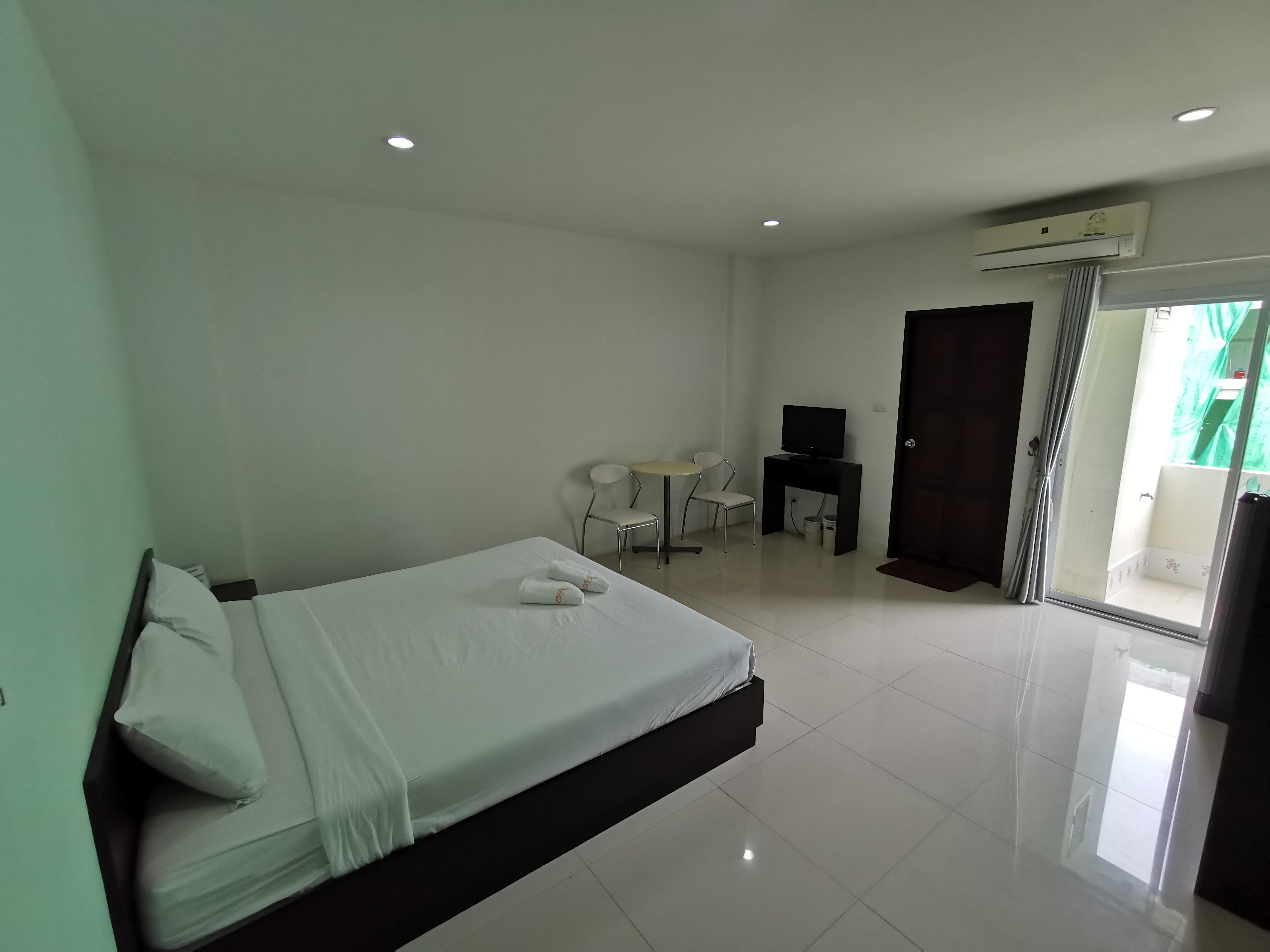 Hua Hin Irooms Exterior photo