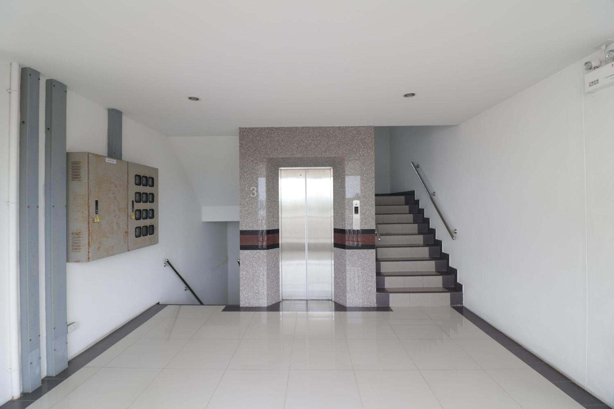 Hua Hin Irooms Exterior photo