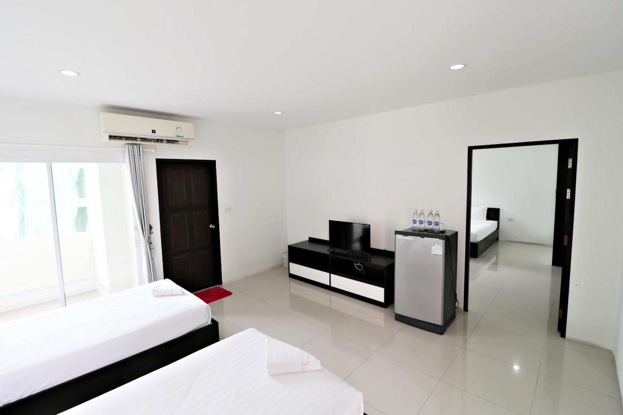 Hua Hin Irooms Room photo